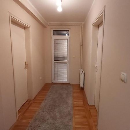 Apartamento Ino 99 Užice Habitación foto