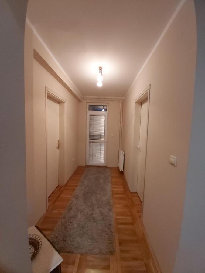 Apartamento Ino 99 Užice Exterior foto